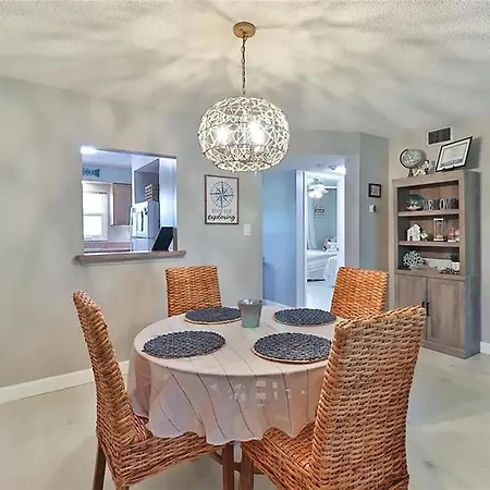 2 Bed 2 Bath Centrally Located On Siesta Key Sarasota Exterior photo