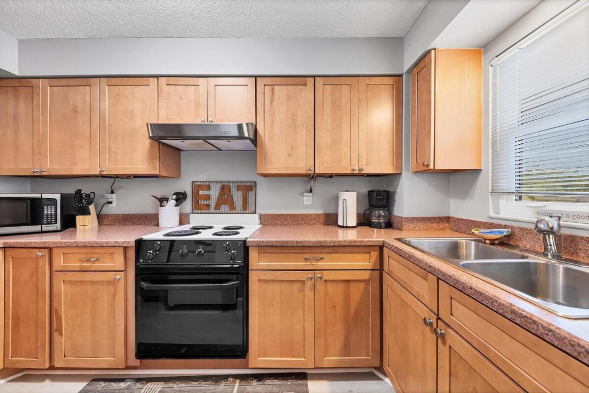 2 Bed 2 Bath Centrally Located On Siesta Key Ferienhaus Sarasota